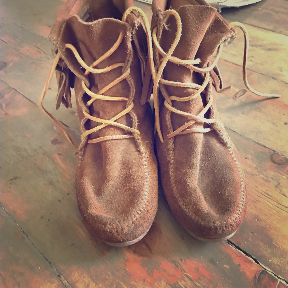 Minnetonka ankle boots